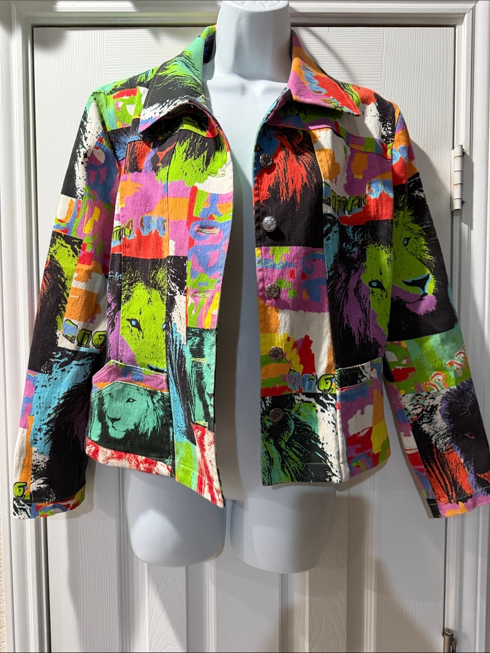 Walking Art  Colorful Pop Art Lion Print Women's Jacket - Maximalist Sz 12